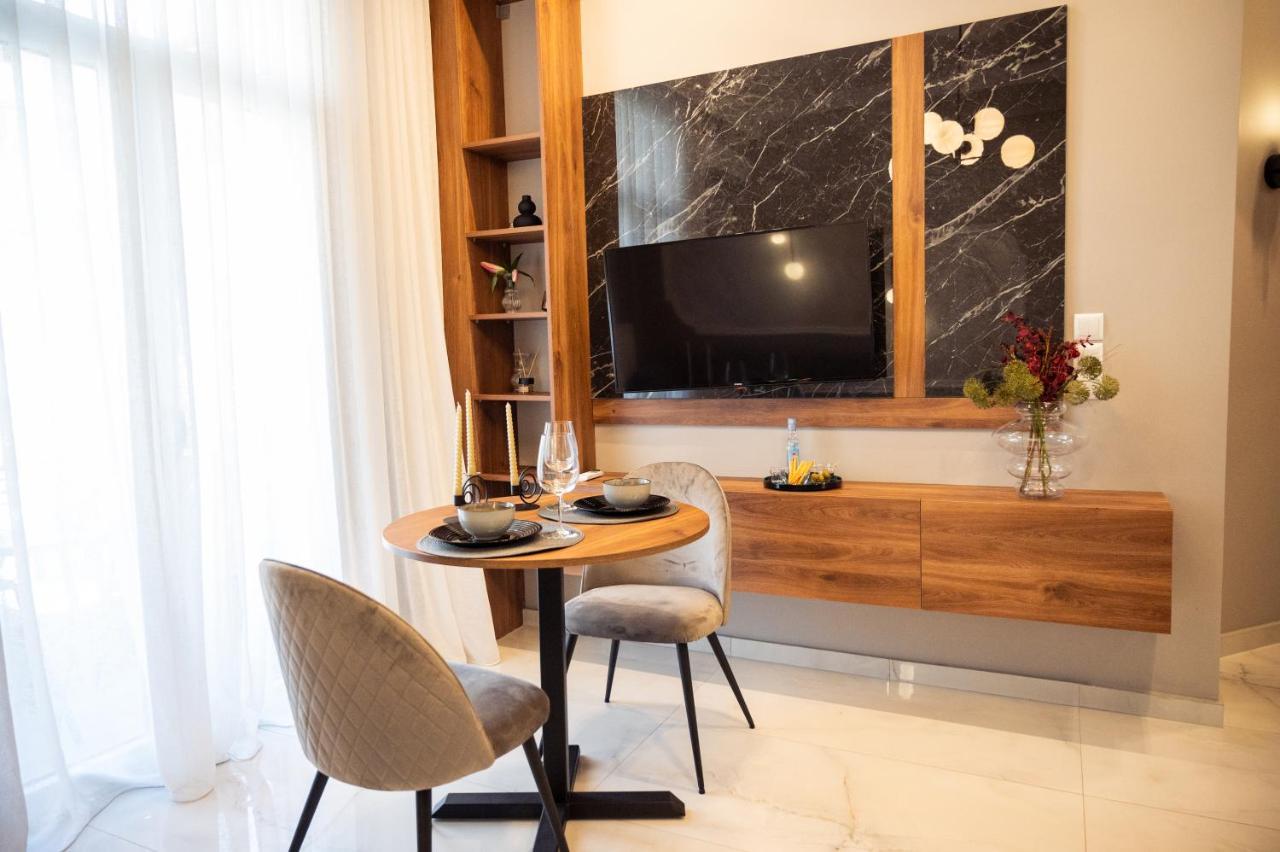 Luxury Central Apartment เทสซาโลนิกิ ภายนอก รูปภาพ
